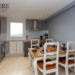 Stylish 3 Bedroom Apartment, Edinburgh